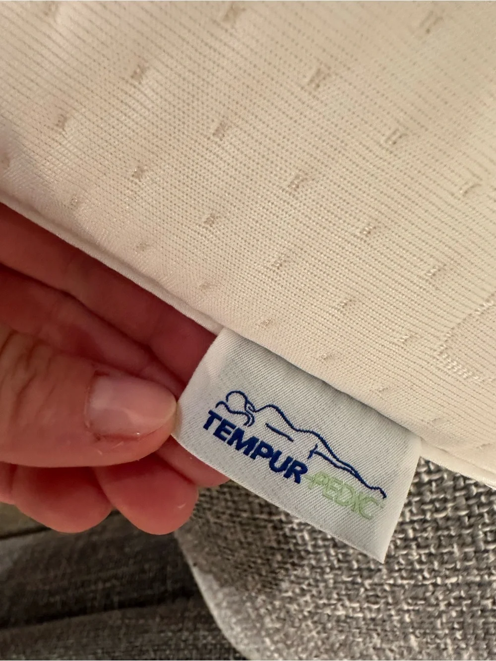 TEMPUR-Neck Pillow in White - size small - used twice